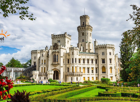 2-dňový poznávací zájazd s návštevou pivovaru České Budějovice, zámku Hluboká a mestečka Telč.