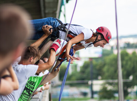 Kyvadlový zoskok z mosta Lafranconi - brutálny zážitok, na ktorý tak skoro nezabudnete.