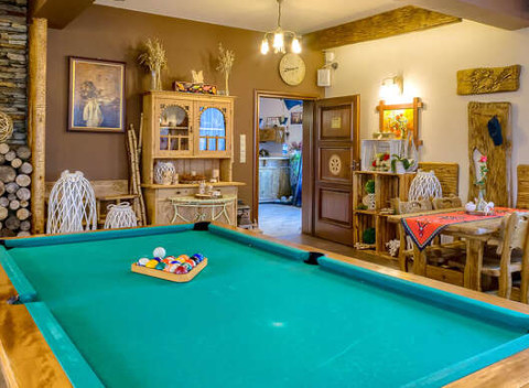 Perfektne hodnotená Willa Silene blízko ski centier, s polpenziou a možnosťou vstupu do Terma Bania.