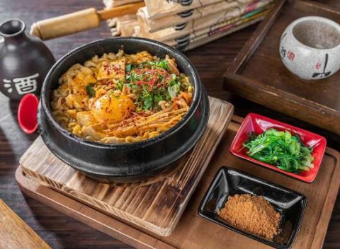 Gastronomické legendy ázijskej kuchyne vo Việt Phố. Starostlivo vyberané chute vietnamskej kuchyne.