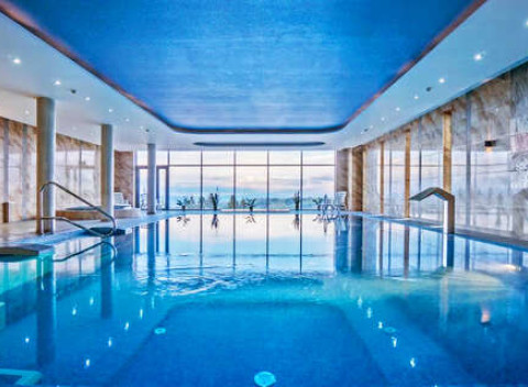 Relax, polpenzia a nádherný výhľad priamo z bazéna v hoteli Bachledówka & SPA***.