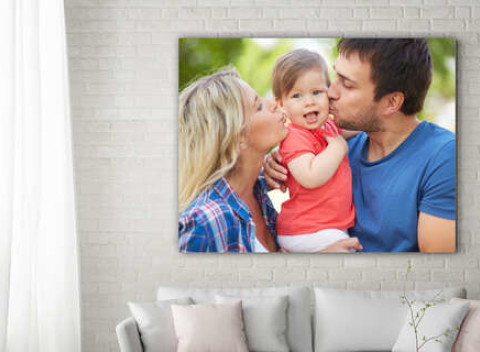 Tlač fotografií na plátno. Nemusíte svoje spomienky vešať na klinec doslova.