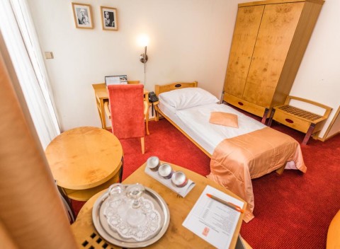 Zamierte do Bratislavy a ubytovanie nájdete v útulnom hoteli Set s nádhernou vôňou raňajok.