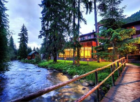 Špičkový adult friendly hotel Tri Studničky s výborným jedlom, wellness a saunovými rituálmi.