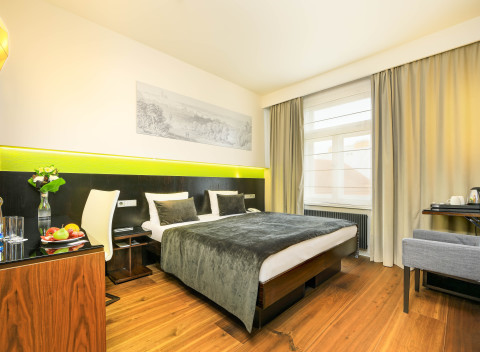 Praha priamo v centre luxusne: Hotel Ametyst **** raňajky, welcome drink, sauna + dieťa zdarma.