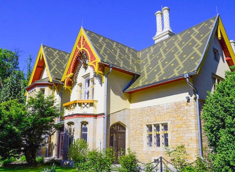 Rozprávkový pobyt pri Ostrave v Loveckom zámočku Šilheřovice s raňajkami a zľavou na golf + dieťa.