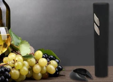 Fantastický elektrický otvárač fliaš. Otvárajte vínové fľaše rýchlo a bez námahy s praktickým elektrickým otváračom vín.